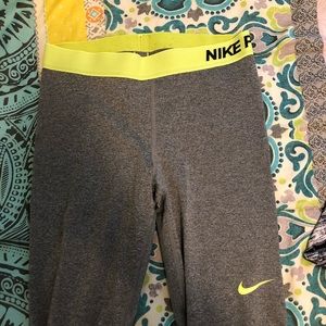 Nike gray leggings